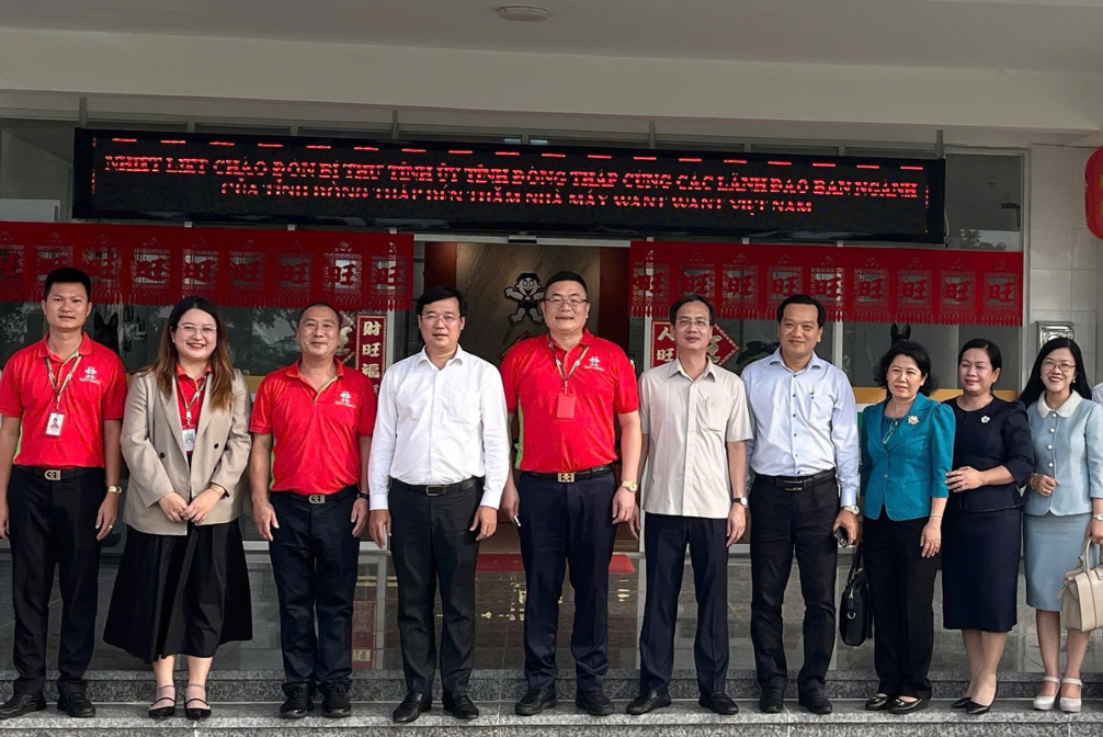 Bí thư Tỉnh ủy Đồng Tháp thăm và đánh giá cao hoạt động sản xuất tại nhà máy Want Want Việt Nam