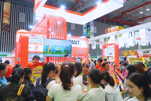 Want Want khẳng định vị thế tập đoàn bánh kẹo lớn mạnh toàn cầu tại Vietfood & Beverage and ProPack Vietnam 2025