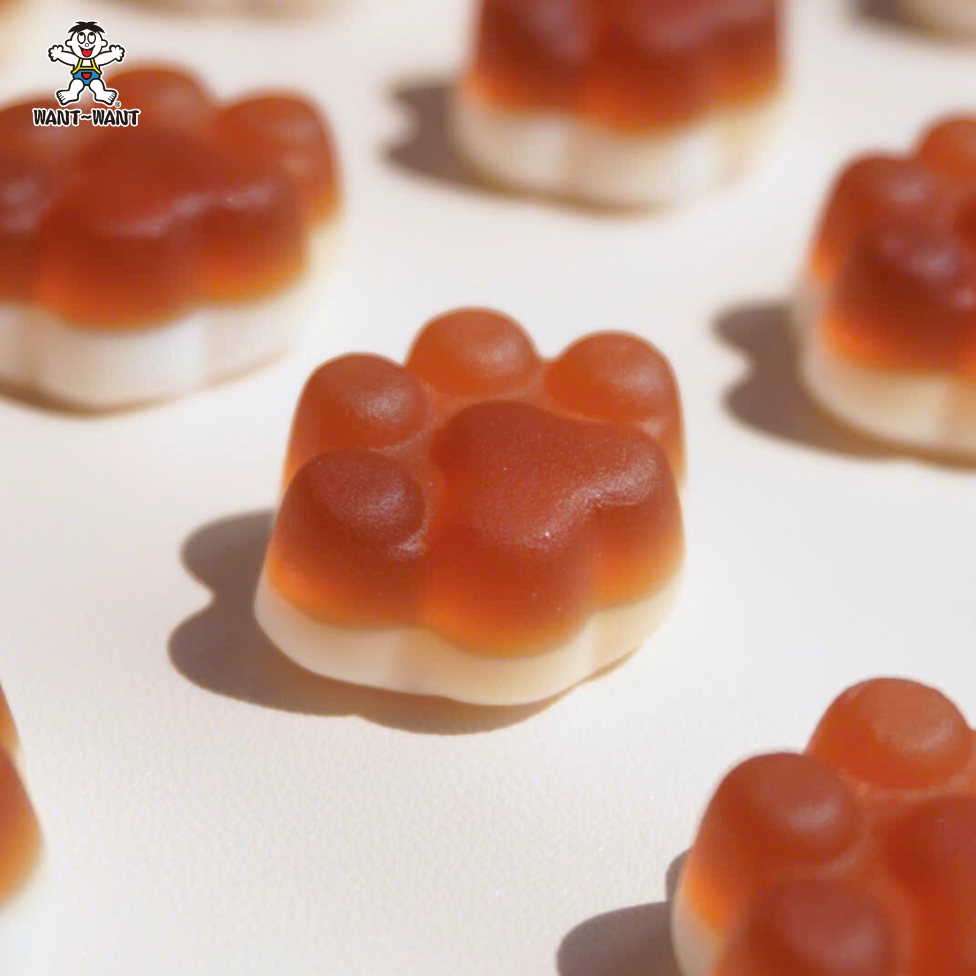 Kẹo dẻo chân mèo Want Want QQ Gummies 2 lớp cola và sữa chua